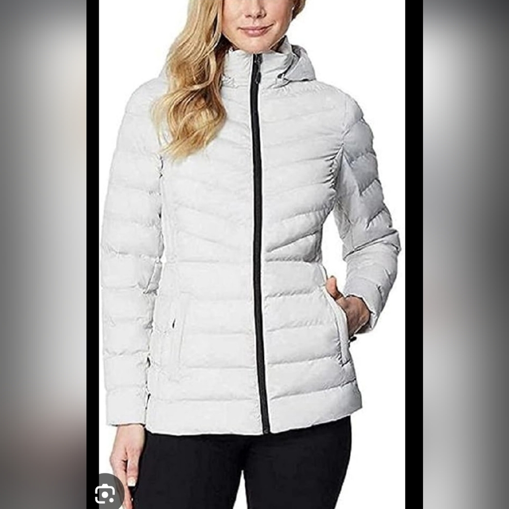 32 Degrees White Hooded Puffer Jacket in Women's Size XL Side Pockets Warm NEW